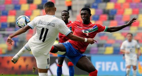 أوروجواي تنهي مغامرة جامبيا في كأس العالم للشباب